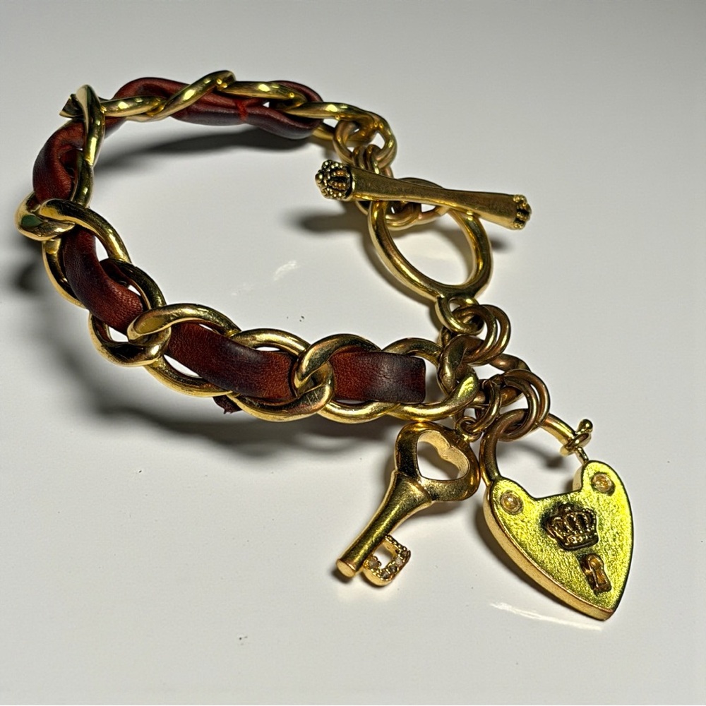 Juicy Couture Brown Leather Weave “LOVE ME” Heart Toggle Bracelet w/ Box